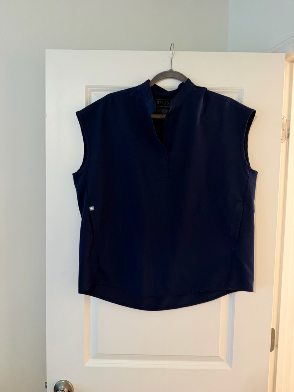 FIGS Navy Sleeveless V-Neck Oversized Tunic Style Scrub Top